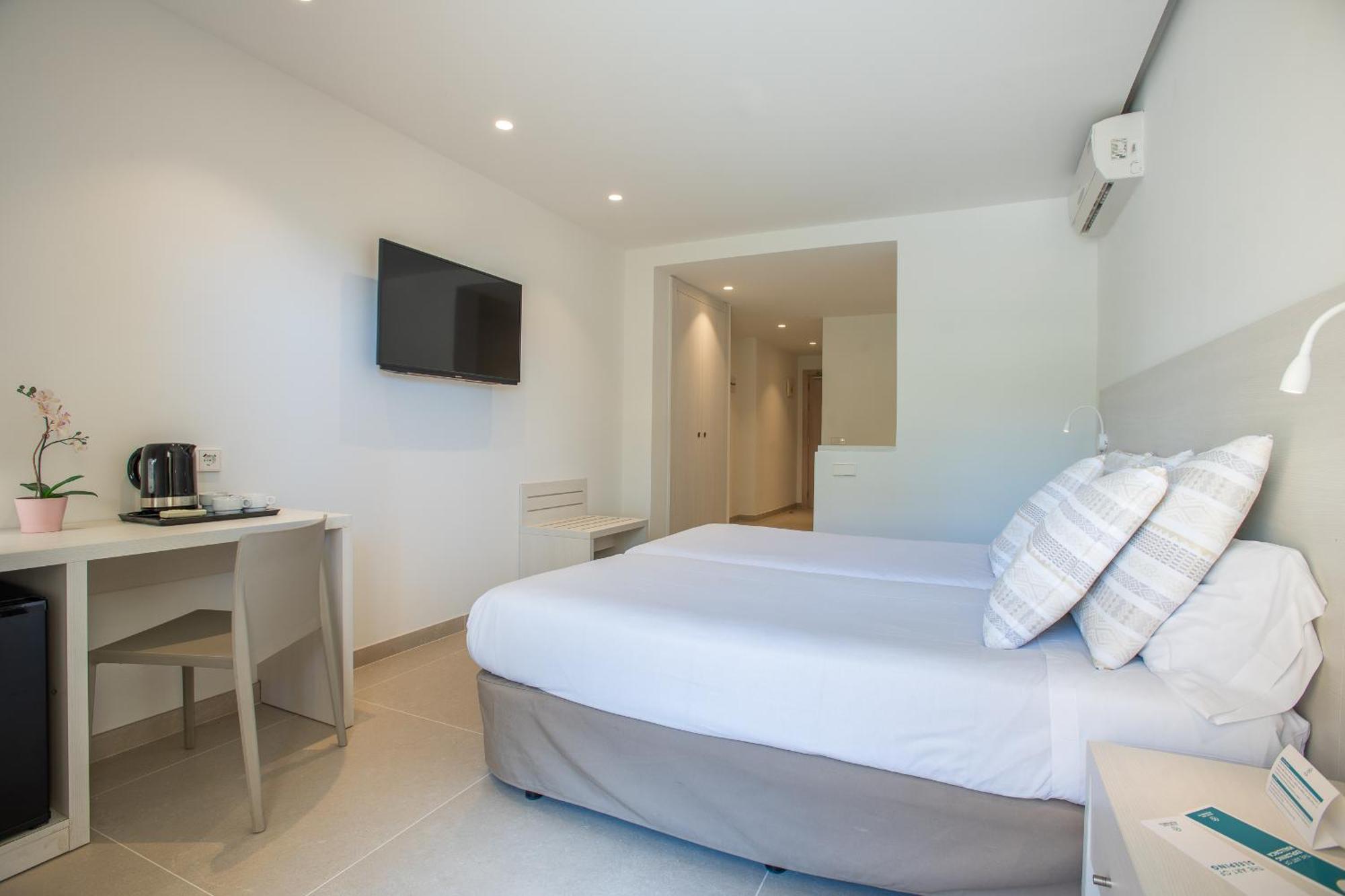Hotel Flor Almendros 3*